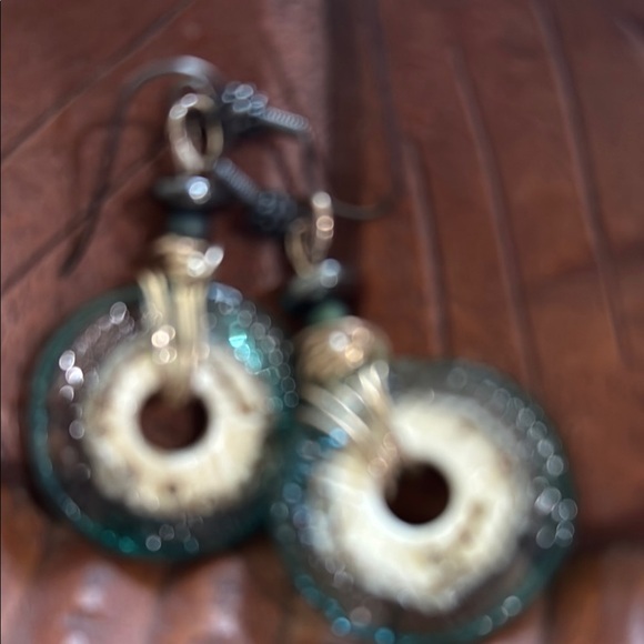 Silver and Green lamp work Desk Earrings with Textured Design - Picture 3 of 4